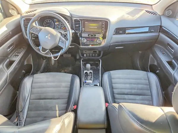 JA4AZ3A33KZ005139 2019 MITSUBISHI OUTLANDER - Image 8