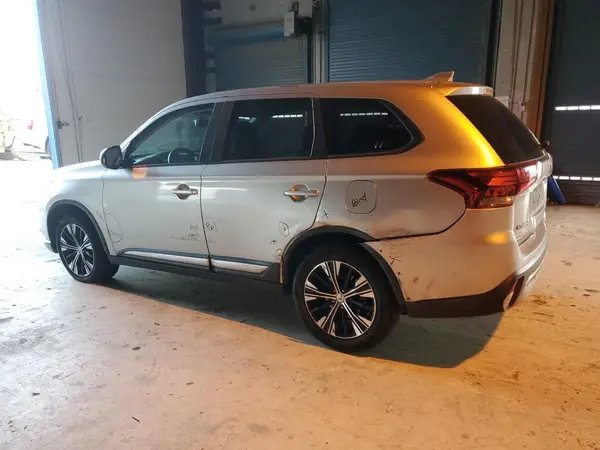 JA4AZ3A33KZ006436 2019 MITSUBISHI OUTLANDER - Image 2