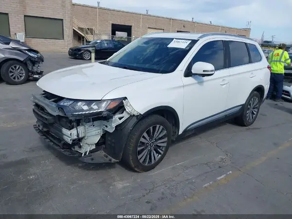 JA4AZ3A33KZ006579 2019 MITSUBISHI OUTLANDER - Image 2