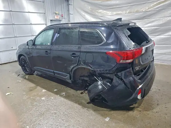 JA4AZ3A33KZ025598 2019 MITSUBISHI OUTLANDER - Image 2
