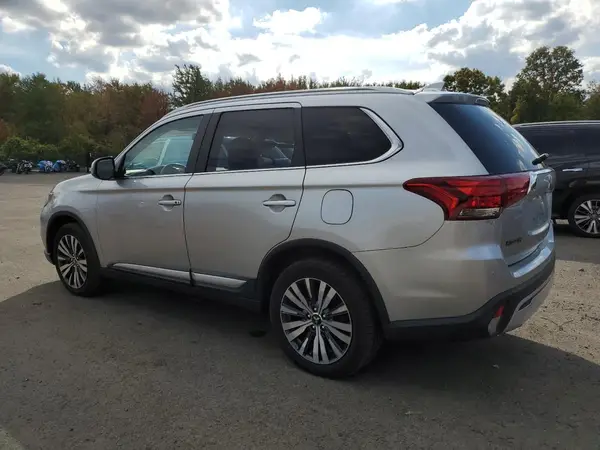 JA4AZ3A33KZ027030 2019 MITSUBISHI OUTLANDER - Image 2