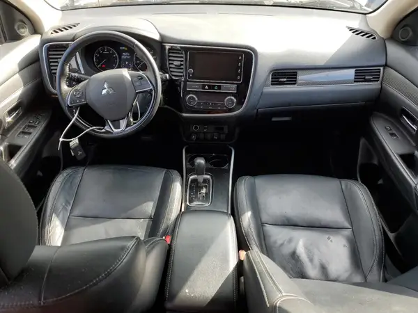 JA4AZ3A33KZ027030 2019 MITSUBISHI OUTLANDER - Image 8