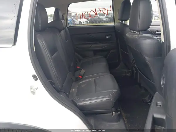 JA4AZ3A33KZ028792 2019 MITSUBISHI OUTLANDER - Image 8