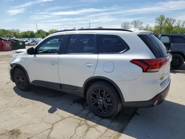 JA4AZ3A33KZ029280 2019 MITSUBISHI OUTLANDER - Image 2