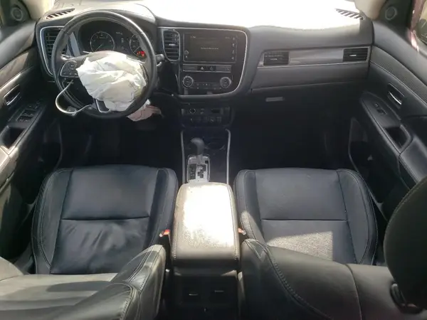 JA4AZ3A33KZ038660 2019 MITSUBISHI OUTLANDER - Image 8