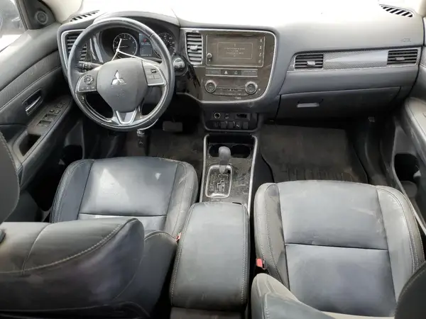 JA4AZ3A33KZ038996 2019 MITSUBISHI OUTLANDER - Image 8