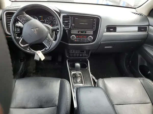 JA4AZ3A33KZ039260 2019 MITSUBISHI OUTLANDER - Image 8