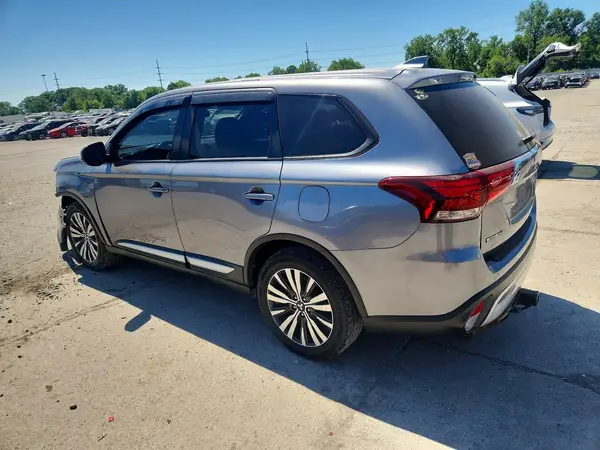 JA4AZ3A33KZ041381 2019 MITSUBISHI OUTLANDER - Image 2