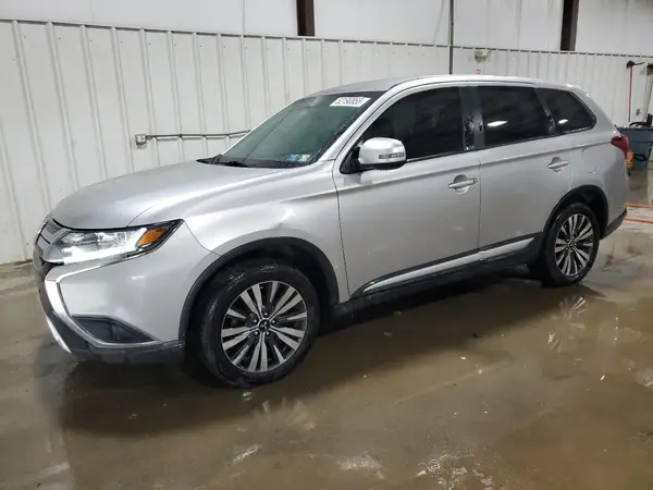 JA4AZ3A33KZ045849 2019 MITSUBISHI OUTLANDER - Image 1