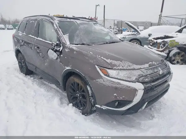 JA4AZ3A33KZ048217 2019 MITSUBISHI OUTLANDER - Image 1