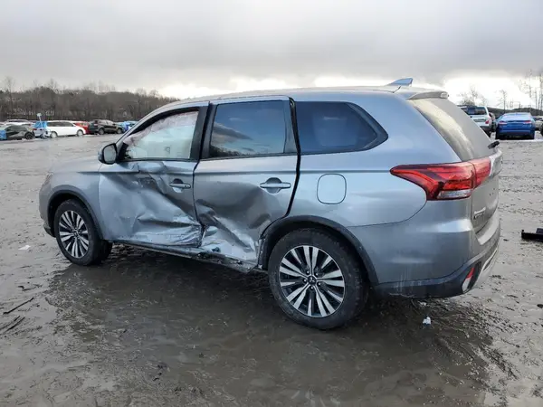JA4AZ3A33KZ049822 2019 MITSUBISHI OUTLANDER - Image 2