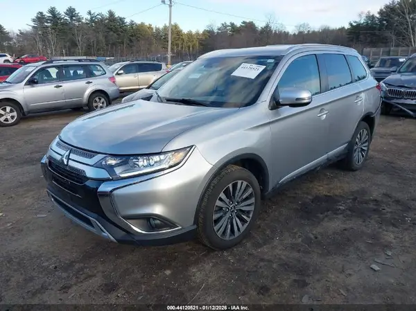 JA4AZ3A33LJ001298 2020 MITSUBISHI OUTLANDER - Image 2