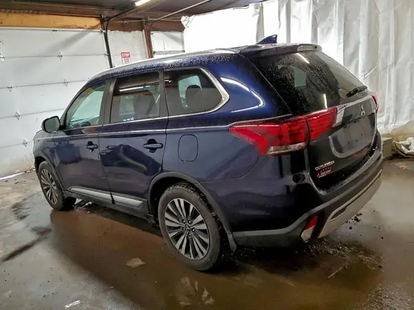 JA4AZ3A33LZ004798 2020 MITSUBISHI OUTLANDER - Image 2