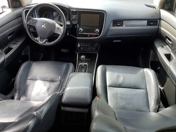 JA4AZ3A33LZ018216 2020 MITSUBISHI OUTLANDER - Image 7
