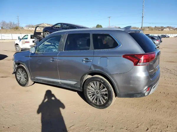 JA4AZ3A33LZ018765 2020 MITSUBISHI OUTLANDER - Image 2