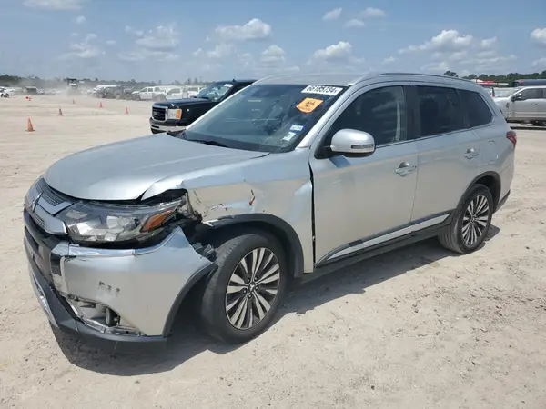 JA4AZ3A33LZ019530 2020 MITSUBISHI OUTLANDER - Image 1