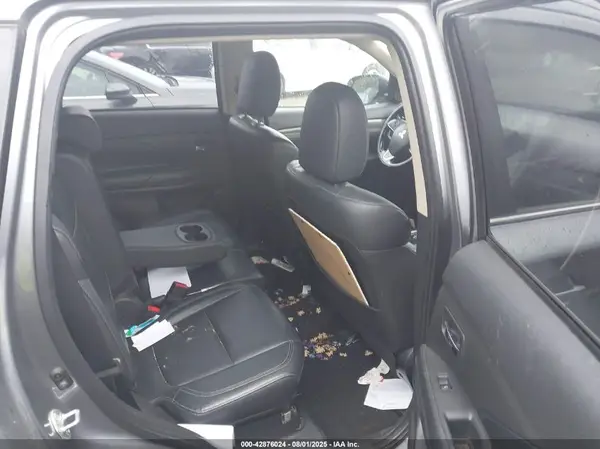 JA4AZ3A33LZ025361 2020 MITSUBISHI OUTLANDER - Image 8