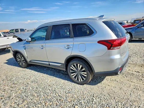 JA4AZ3A33LZ025893 2020 MITSUBISHI OUTLANDER - Image 2