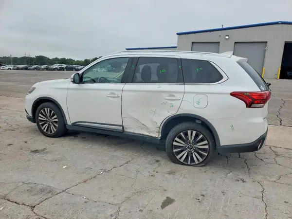 JA4AZ3A33LZ026980 2020 MITSUBISHI OUTLANDER - Image 2