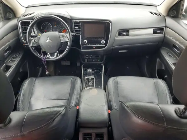 JA4AZ3A33LZ026980 2020 MITSUBISHI OUTLANDER - Image 8