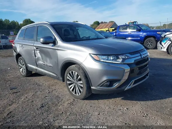 JA4AZ3A33LZ027059 2020 MITSUBISHI OUTLANDER - Image 1