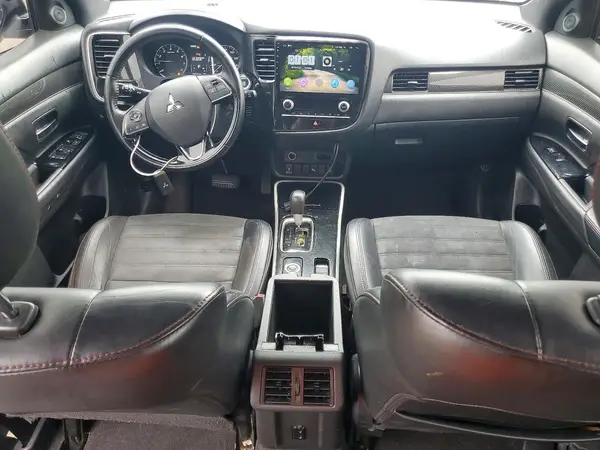 JA4AZ3A33LZ028387 2020 MITSUBISHI OUTLANDER - Image 8