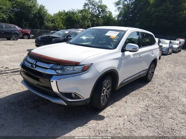 JA4AZ3A34GZ001558 2016 MITSUBISHI OUTLANDER - Image 2