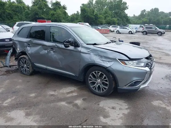 JA4AZ3A34GZ002869 2016 MITSUBISHI OUTLANDER - Image 1