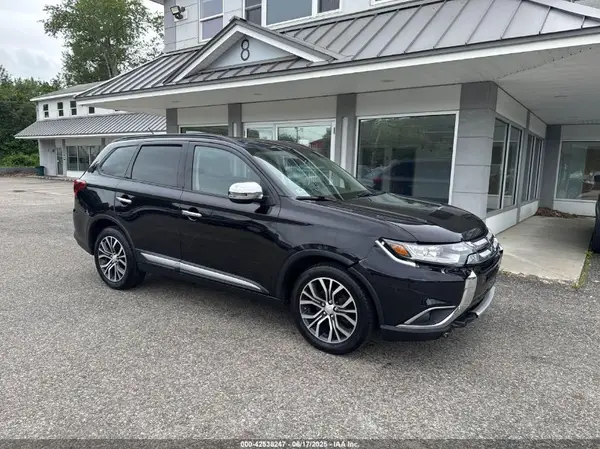 JA4AZ3A34GZ005934 2016 MITSUBISHI OUTLANDER - Image 1