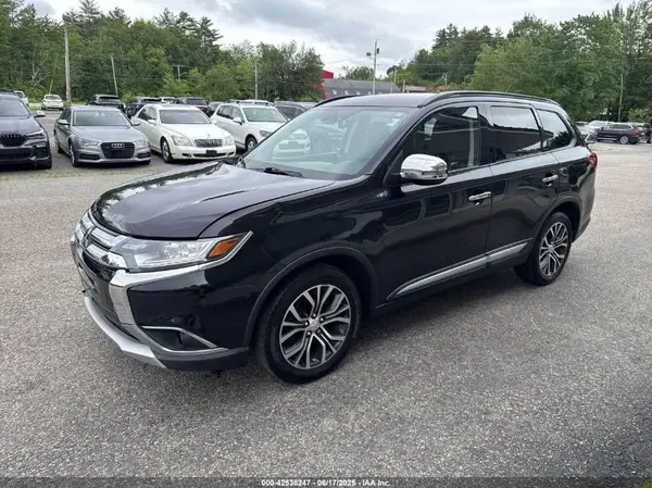 JA4AZ3A34GZ005934 2016 MITSUBISHI OUTLANDER - Image 2