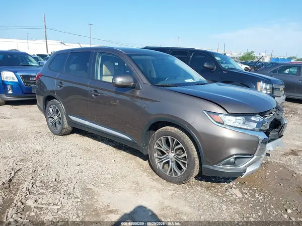 JA4AZ3A34GZ008736 2016 MITSUBISHI OUTLANDER - Image 1