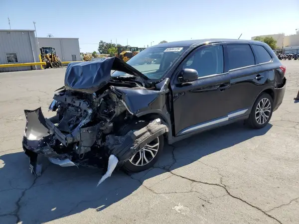 JA4AZ3A34GZ032695 2016 MITSUBISHI OUTLANDER - Image 1
