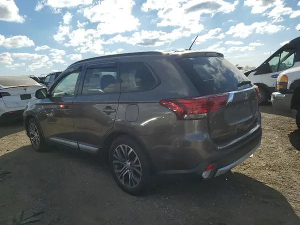 JA4AZ3A34GZ033443 2016 MITSUBISHI OUTLANDER - Image 2