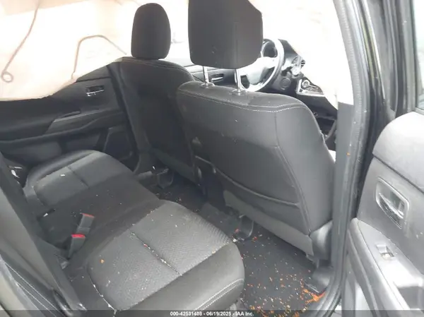 JA4AZ3A34GZ037220 2016 MITSUBISHI OUTLANDER - Image 8