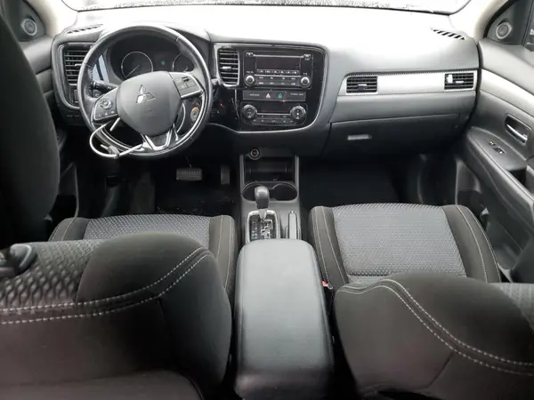 JA4AZ3A34GZ042269 2016 MITSUBISHI OUTLANDER - Image 8