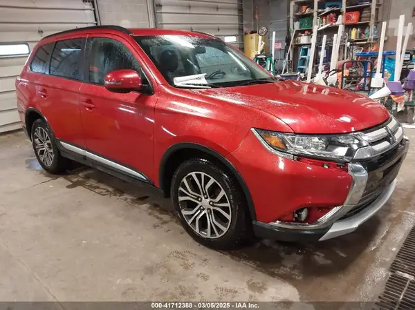 JA4AZ3A34GZ046001 2016 MITSUBISHI OUTLANDER - Image 1
