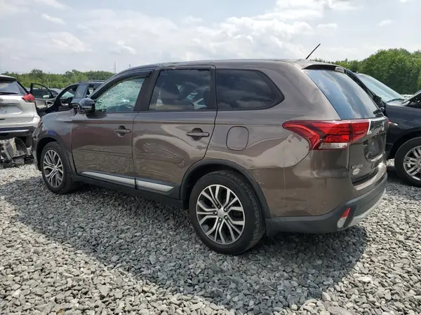 JA4AZ3A34GZ054373 2016 MITSUBISHI OUTLANDER - Image 2