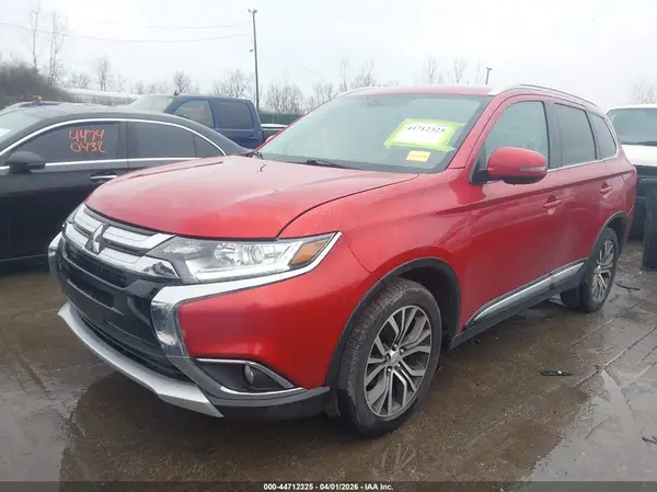 JA4AZ3A34HZ011833 2017 MITSUBISHI OUTLANDER - Image 2
