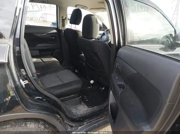 JA4AZ3A34HZ026493 2017 MITSUBISHI OUTLANDER - Image 8