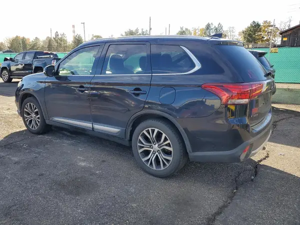 JA4AZ3A34HZ036294 2017 MITSUBISHI OUTLANDER - Image 2
