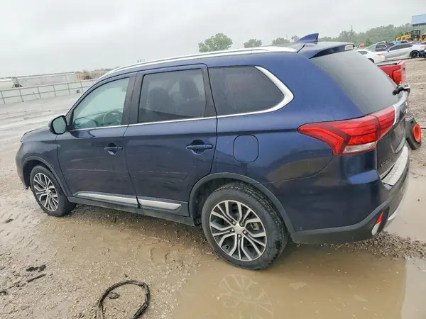 JA4AZ3A34HZ051281 2017 MITSUBISHI OUTLANDER - Image 2