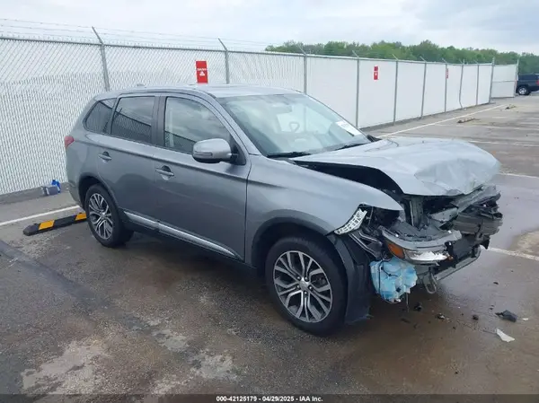 JA4AZ3A34HZ062894 2017 MITSUBISHI OUTLANDER - Image 1