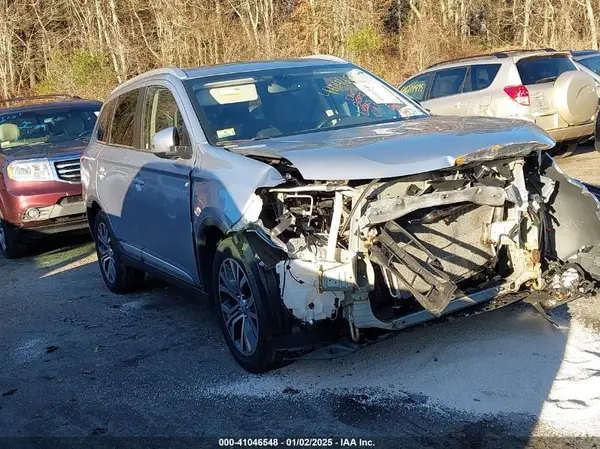 JA4AZ3A34HZ067979 2017 MITSUBISHI OUTLANDER - Image 1