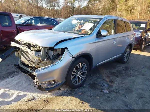 JA4AZ3A34HZ067979 2017 MITSUBISHI OUTLANDER - Image 2