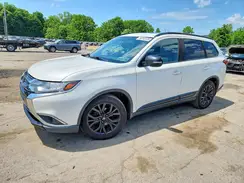 JA4AZ3A34JZ018352 2018 MITSUBISHI OUTLANDER