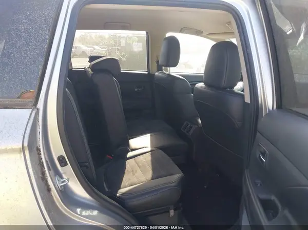 JA4AZ3A34KJ001728 2019 MITSUBISHI OUTLANDER - Image 8