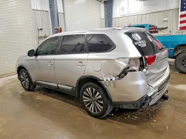 JA4AZ3A34KJ001938 2019 MITSUBISHI OUTLANDER - Image 2