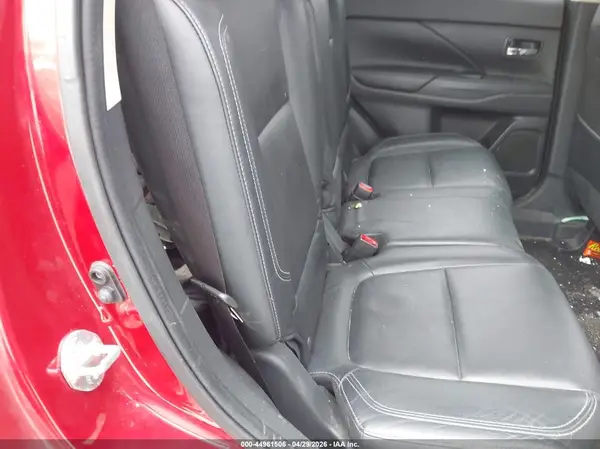 JA4AZ3A34KZ004243 2019 MITSUBISHI OUTLANDER - Image 8