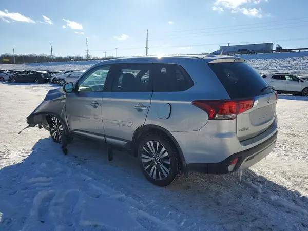 JA4AZ3A34KZ004808 2019 MITSUBISHI OUTLANDER - Image 2