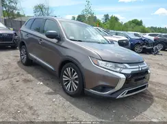 JA4AZ3A34KZ008227 2019 MITSUBISHI OUTLANDER